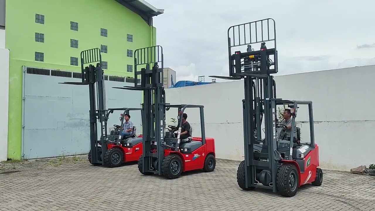 HEBOHHHH.....HELI FORKLIFT 3 TON DIESEL VS ELECTRIC LITHIUM