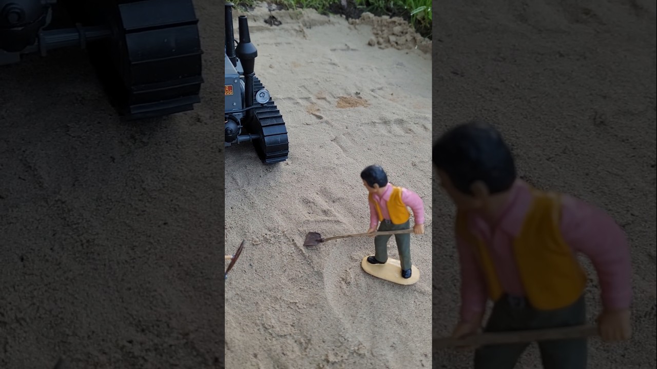 LGB Gartenbahn Lanz Bulldog Schlepper Raupe von Pola 