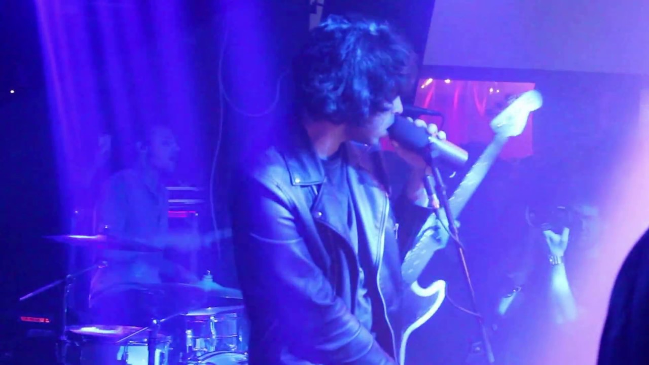 Canova: Live @ Rocket (Milano)