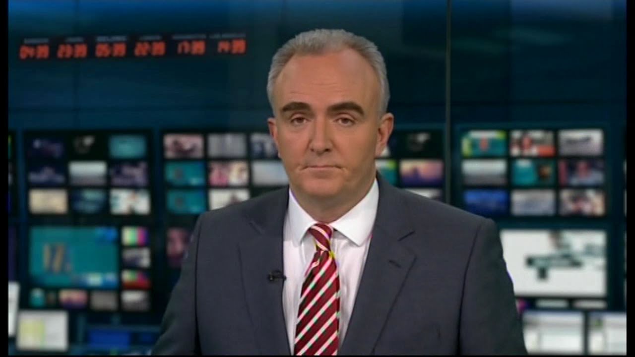 ITN Late Evening News - (Weekend) - 23rd November 2014
