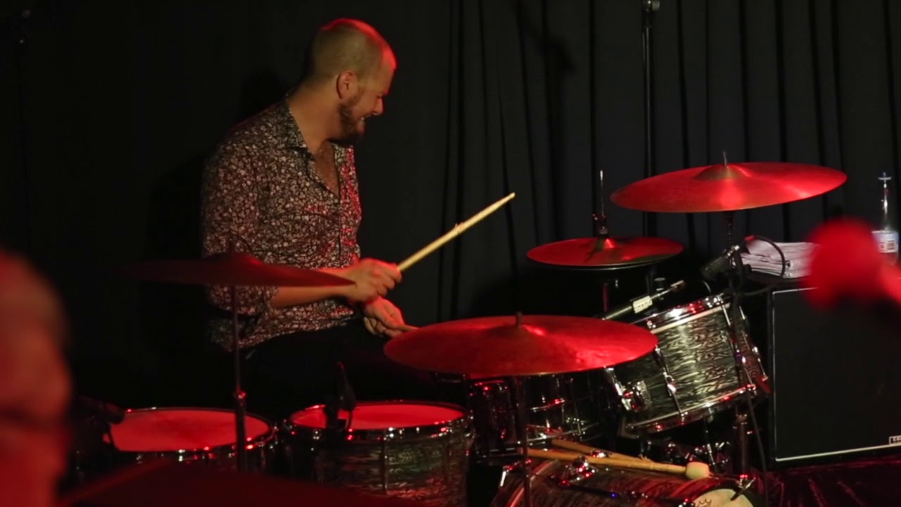 Beefeaters - Put a Spell On You - live at Huset 2018