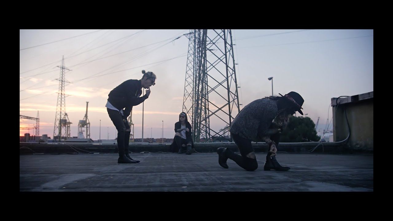 Danien & The&oslash; - Rock$tar