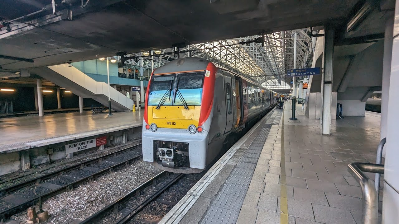 175108 and 175112 🔥🚒👨‍🚒 at Manchester Piccadilly 11/08/2023 (featuring 197004)
