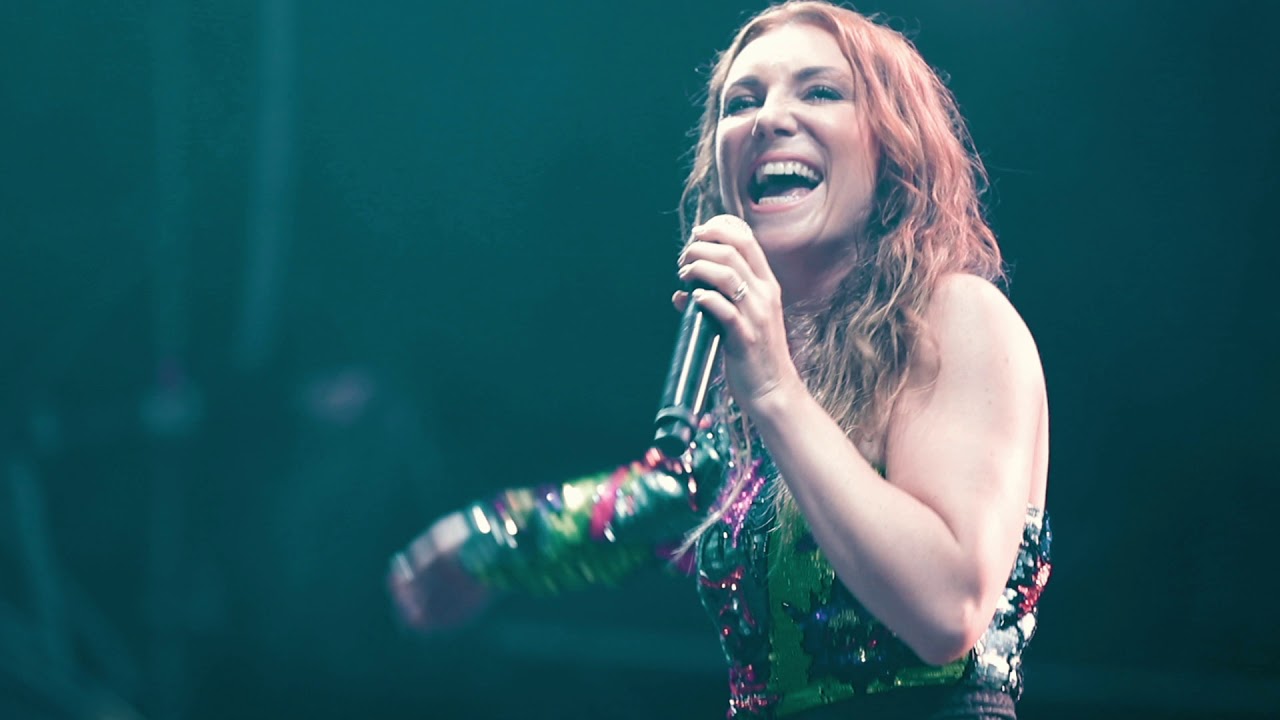R&uacute;zsa Magdolna - Adu&aacute;sz Turn&eacute; 2019 - Lesz, ahogy lesz (Live)