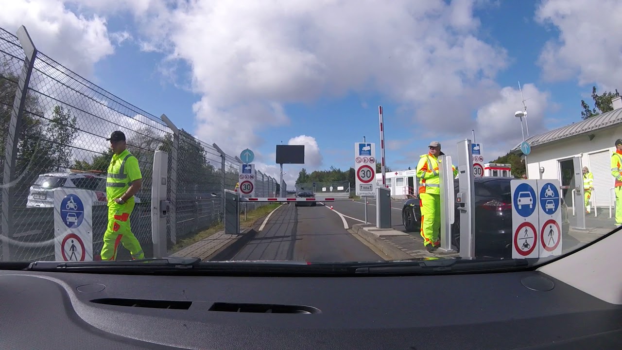 Jos Brownlie's second lap of the Nurburgring Nordschleife in an RSR Renault Clio 25 Aug 1 of 2