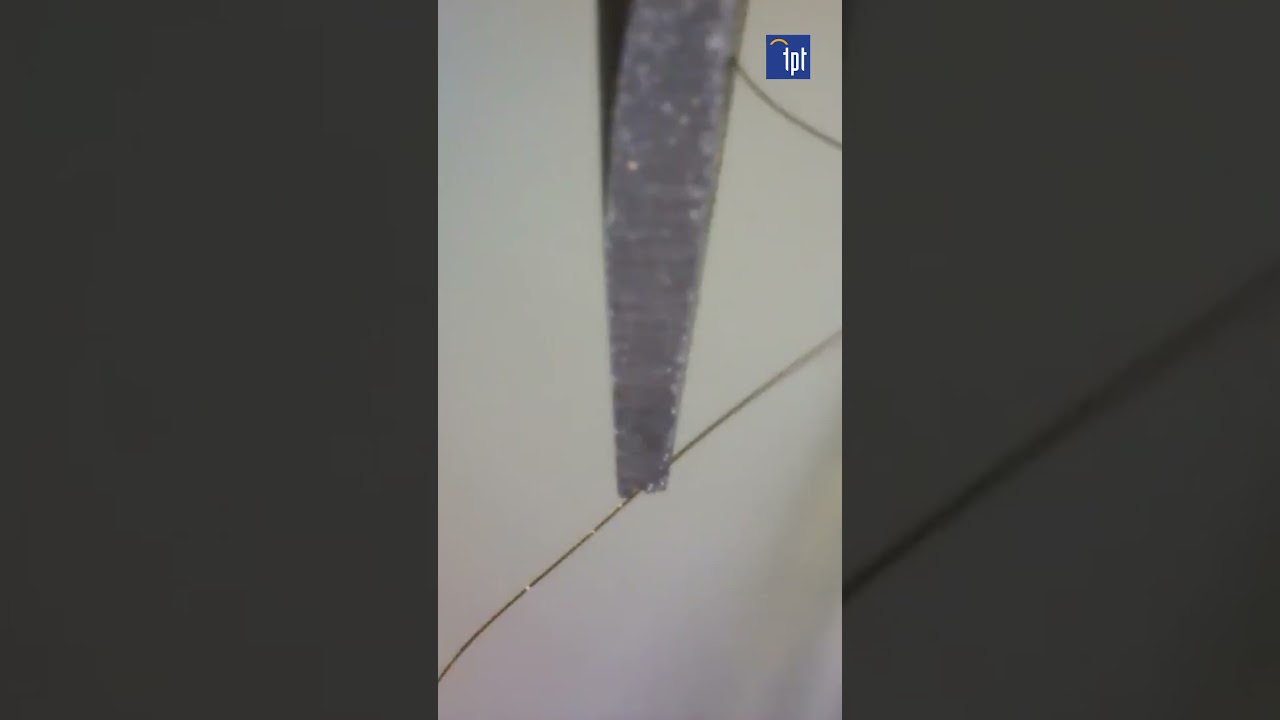 Threading a bonding wire