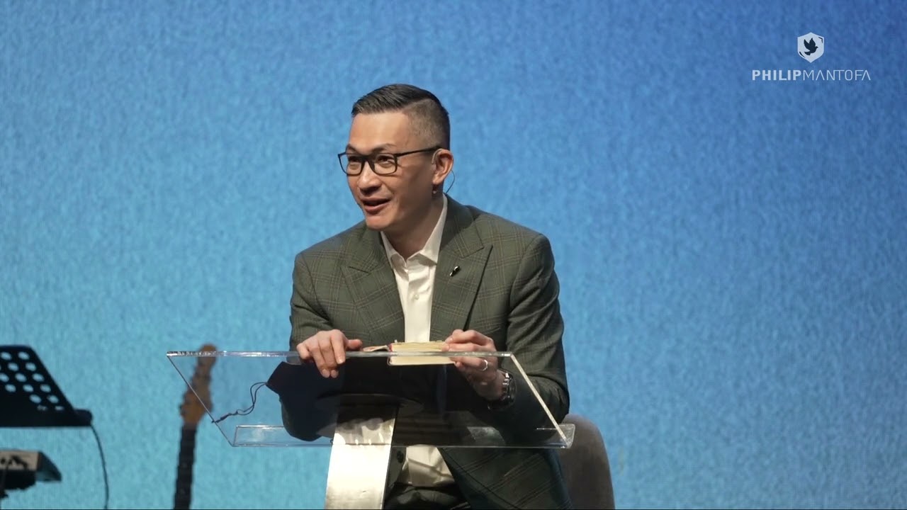 Anak-anak Tuhan Itu Terang Semua (Official Philip Mantofa)
