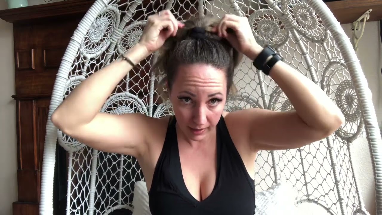Review for people with thin hair: PONY-O / BUN BARZ and Kitsch PonyFull