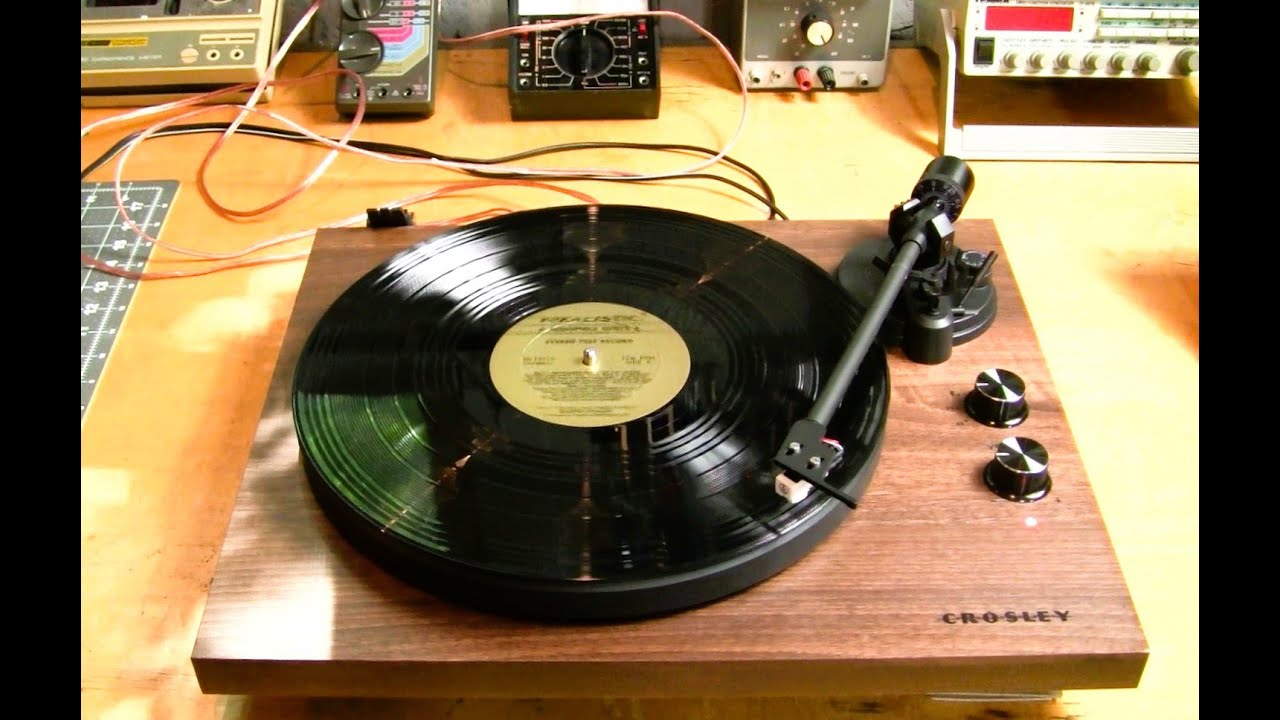 Ремонт проигрывателя Crosley C62BWA