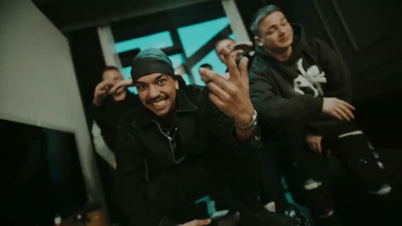 Amar - CO DO K***Y?! (prod. Lot808)