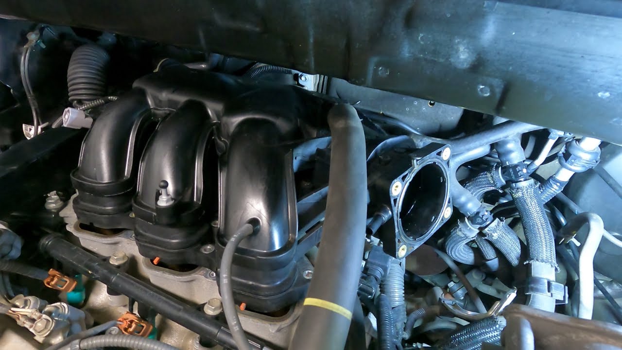 Совет по снятию впускного коллектора Toyota Higlaner 3.5 2013 года! Замена свечей зажигания!
