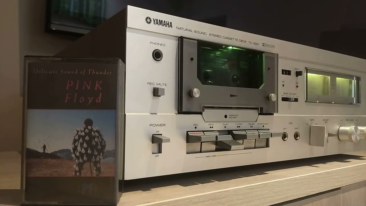 Yamaha TC 520, pletina de cassettes.