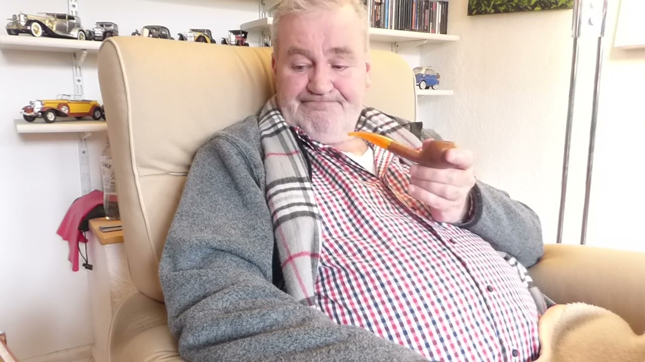 Pfeifentabak-Review: Schneiderwind Staverton und ein Teeling-Whiskey