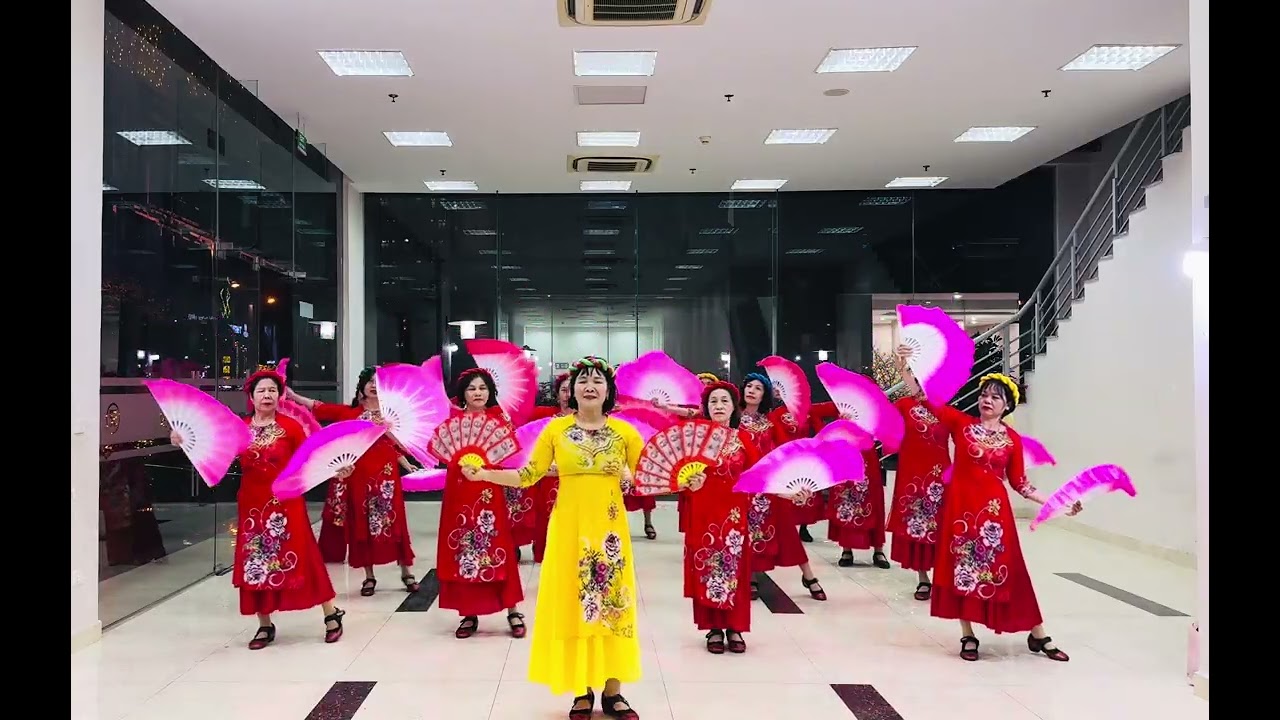 Sắc Xuân  Dân  Vũ  HDMon