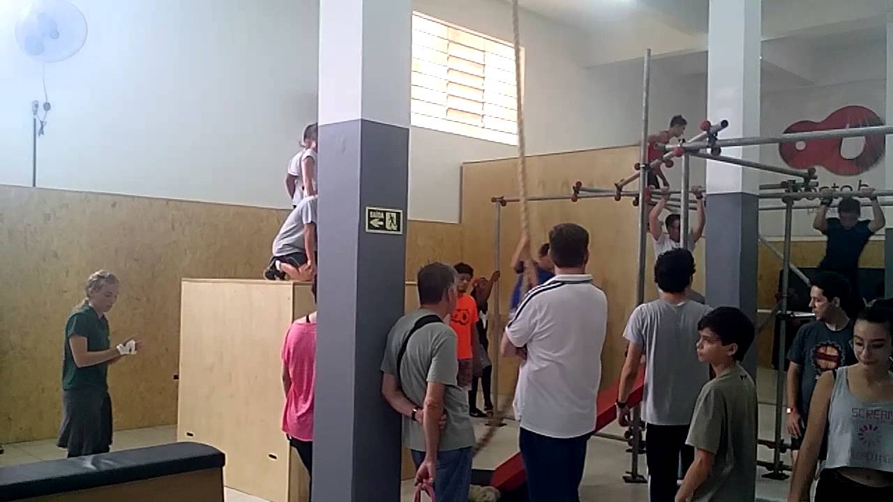 Inauguração da sede própria da Academia de Parkour Ponto B em Curitiba