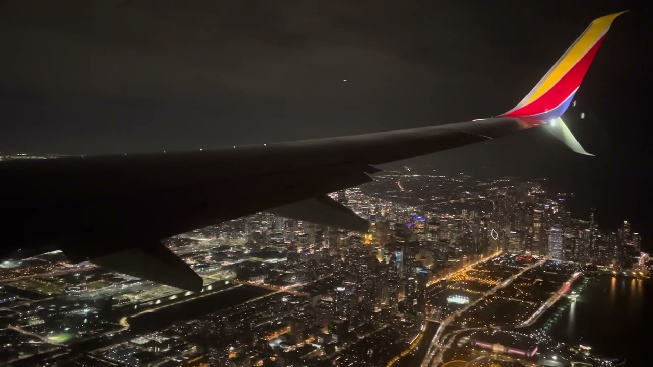 Southwest Airlines 737-800 Landing in Chicago-Midway (MDW)