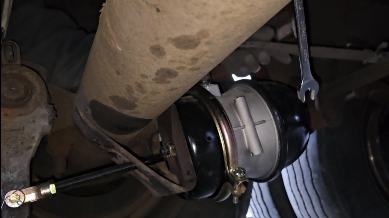 How to change a brake chamber