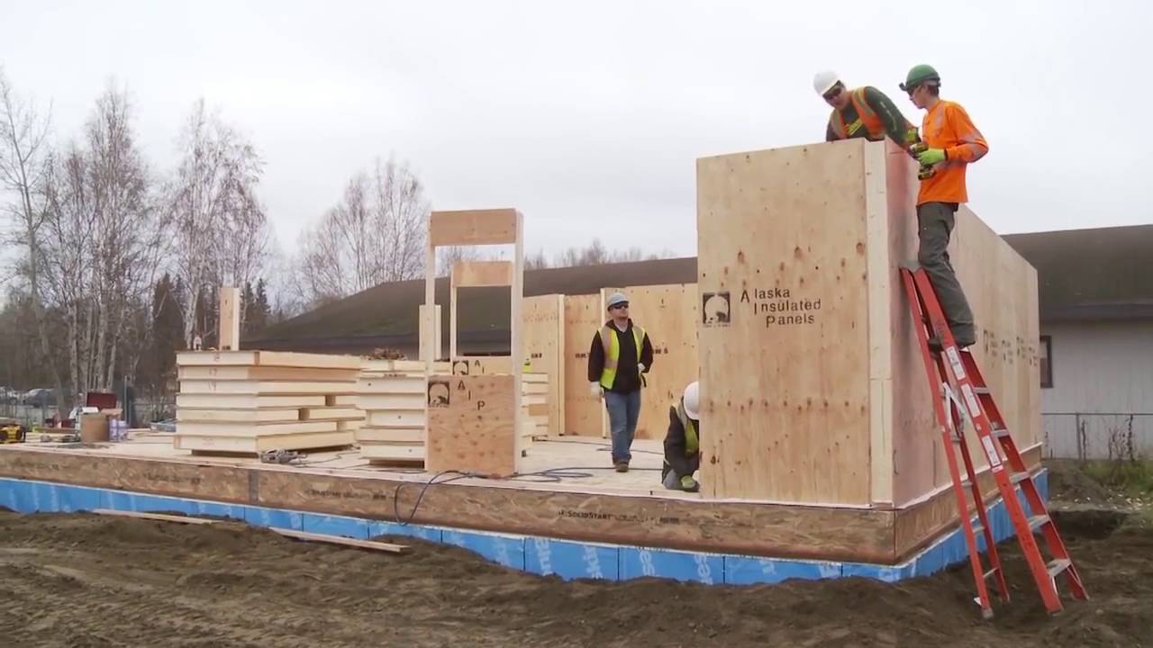 Building with Alaska Insulated Panels SIPs on site