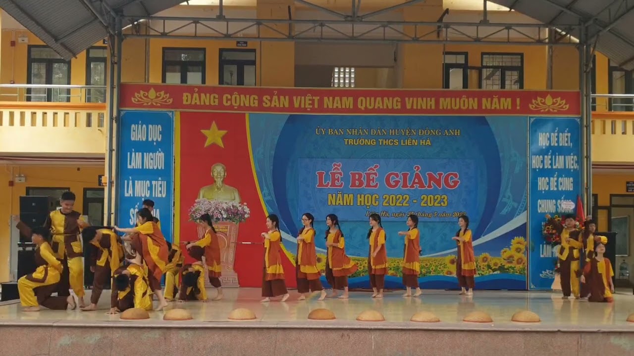 Bài ca tôm cá - Lớp 7A THCS Liên Hà