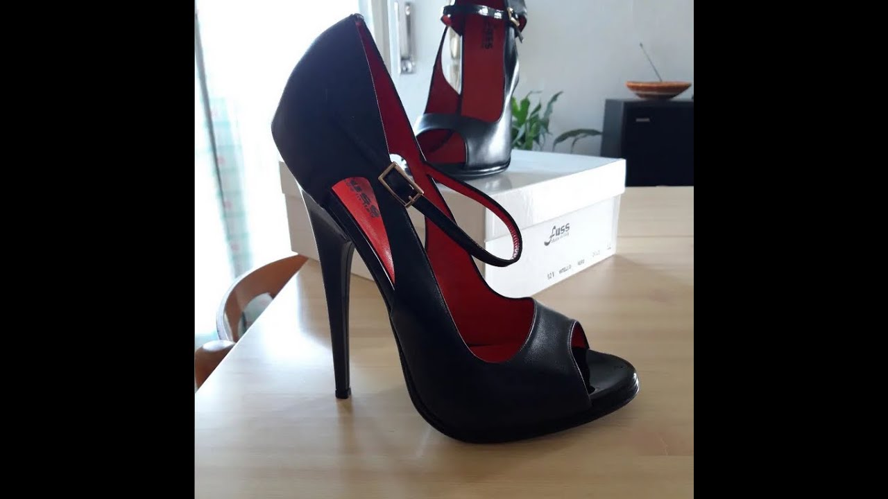 NEW !!! Fuss Black Leather Shoes