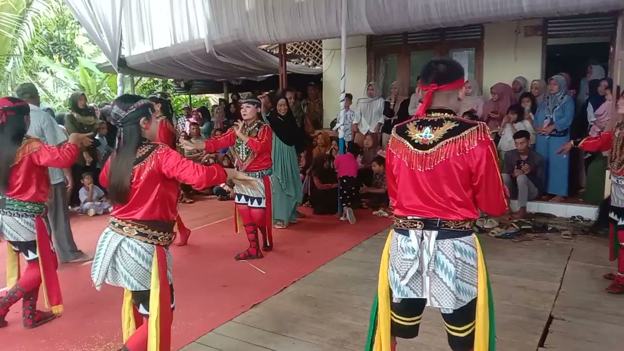 Senggot banyumasan Ebeg Bukit Gong Kencana Mas