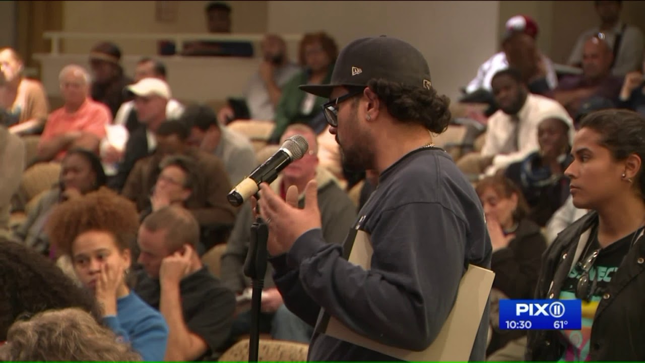 Public meeting on marijuana legalization held in Queens.