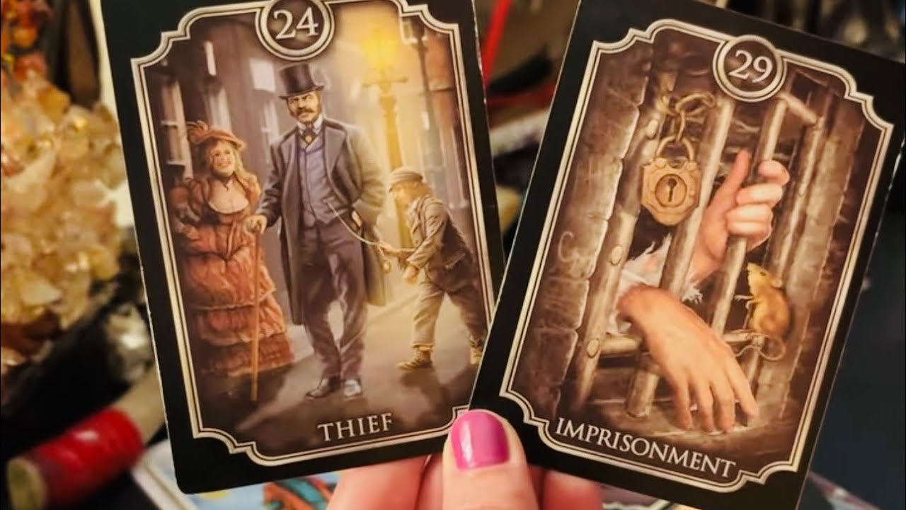 Slavic Tarot 🕯️🪶  is live!