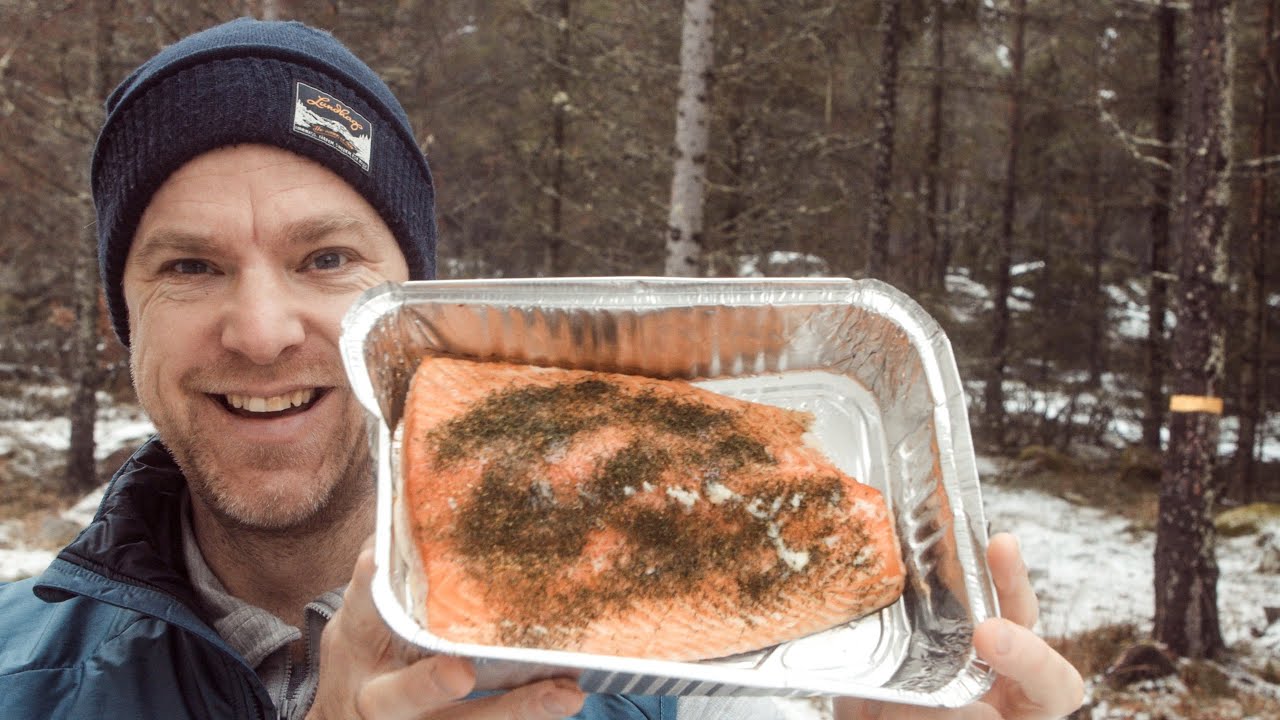 Så röker jag och gravar lax till jul