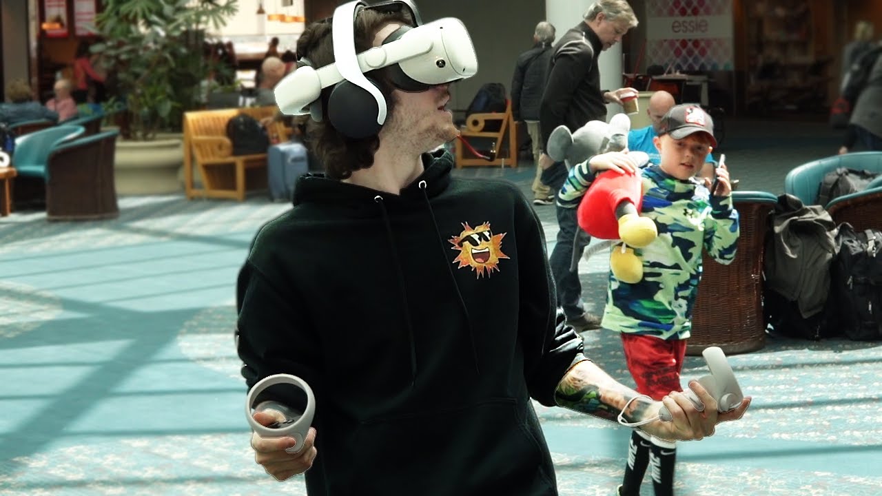 I Played VR in a PUBLIC AIRPORT