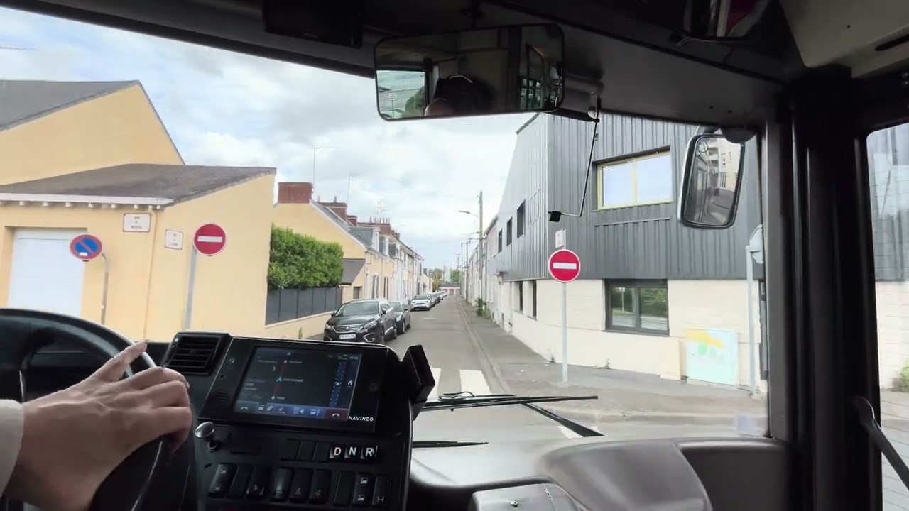 Bus Le Mans : Ligne 14 : Départ Le Mans St Martin vers Parc Manceau