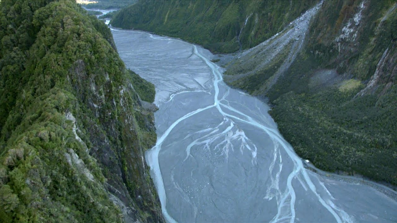 Crucial road to Fox Glacier to close indefinitely after landslide