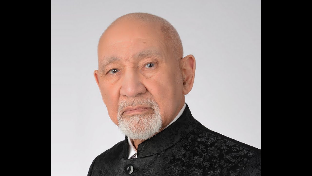 #41   Dr.  Edwin J.  Nichols