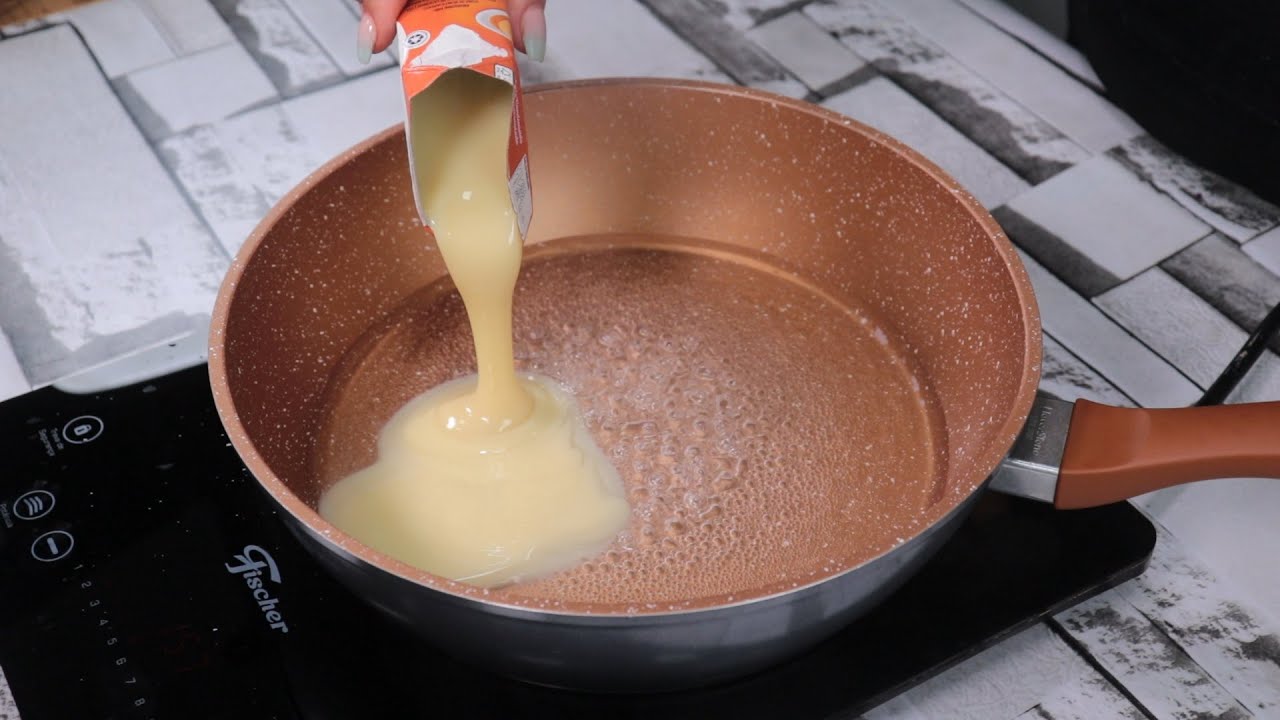 ¡Mezclé leche condensada en agua hirviendo y el resultado fue increíble!