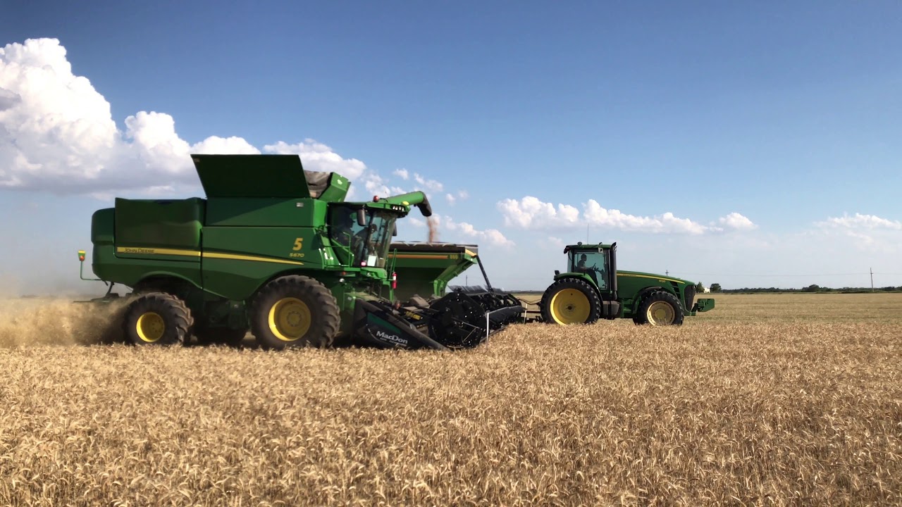 2018 Oklahoma Wheat Harvest- Schemper Harvesting