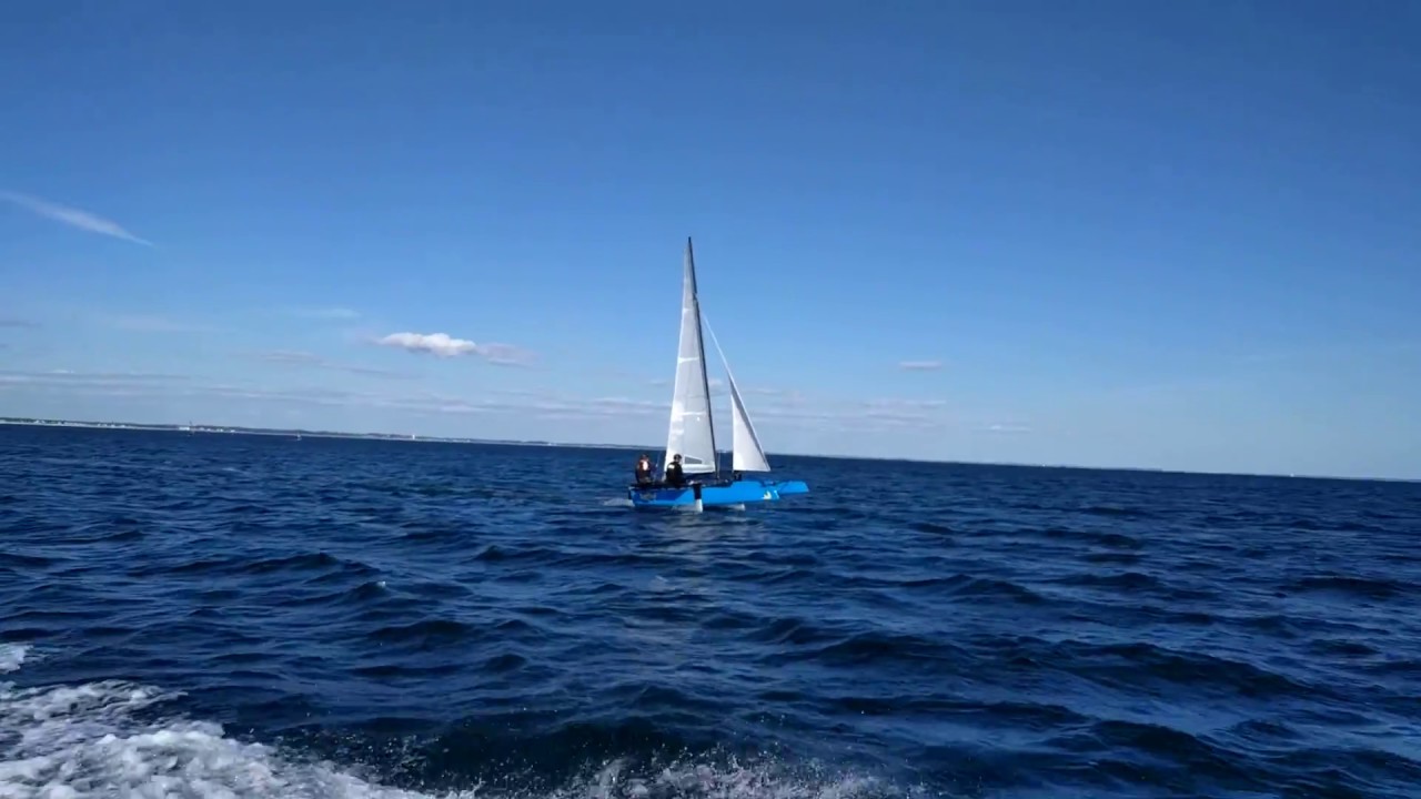 Befoil 16, le catamaran &agrave; Foil pour &eacute;cole de voile.