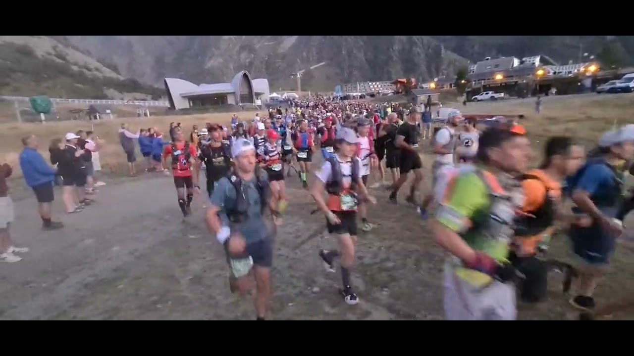 Grand raid des Pyr&eacute;n&eacute;es 2023: d&eacute;part du Tour des Cirques