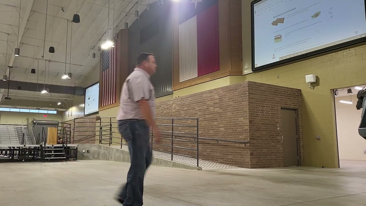 Katy FFA - Lindners pig feeding seminar