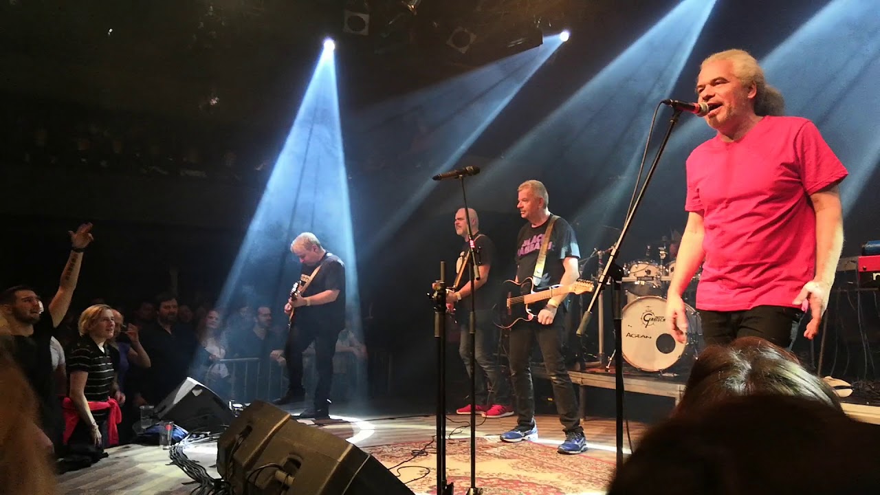 Mň&aacute;ga a Žďorp & Petr V&aacute;&scaron;a - Dut&yacute;, ale free - Praha Lucerna - 11.12.2018