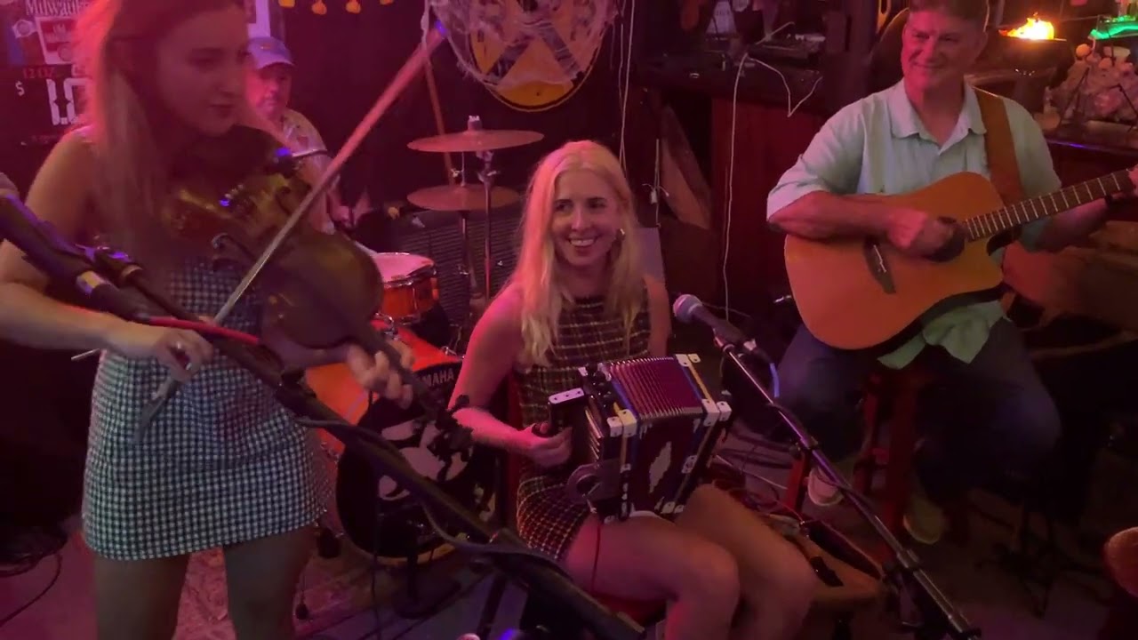 Holiday Playgirls at the Loose Caboose, Lafayette, LA (October 12, 2024)