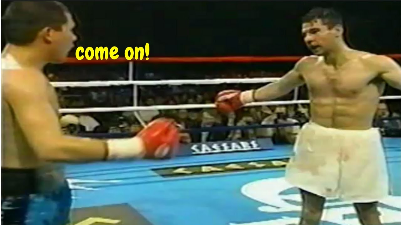 CRAZY FIGHT!! MOCKING, DANCING - Julio César Chávez vs Giovanni Parisi, Full Highlights