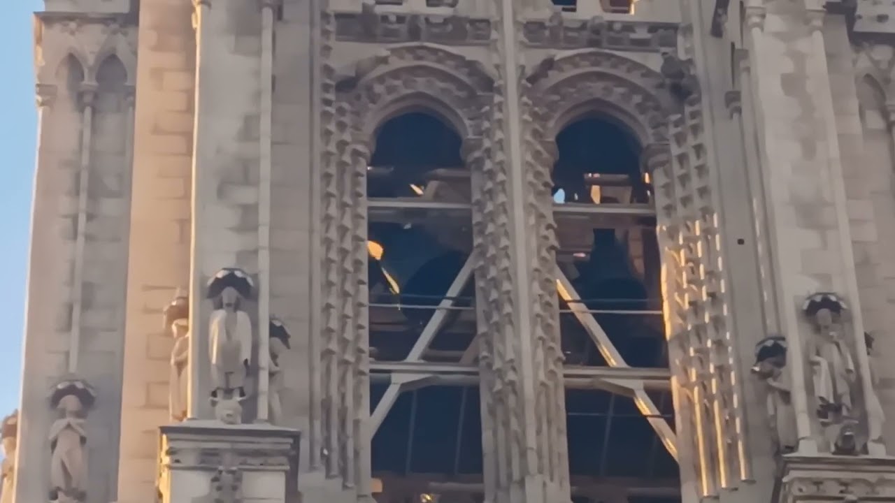 Volteo campana San Antonio. Catedral de Santa María (BURGOS)
