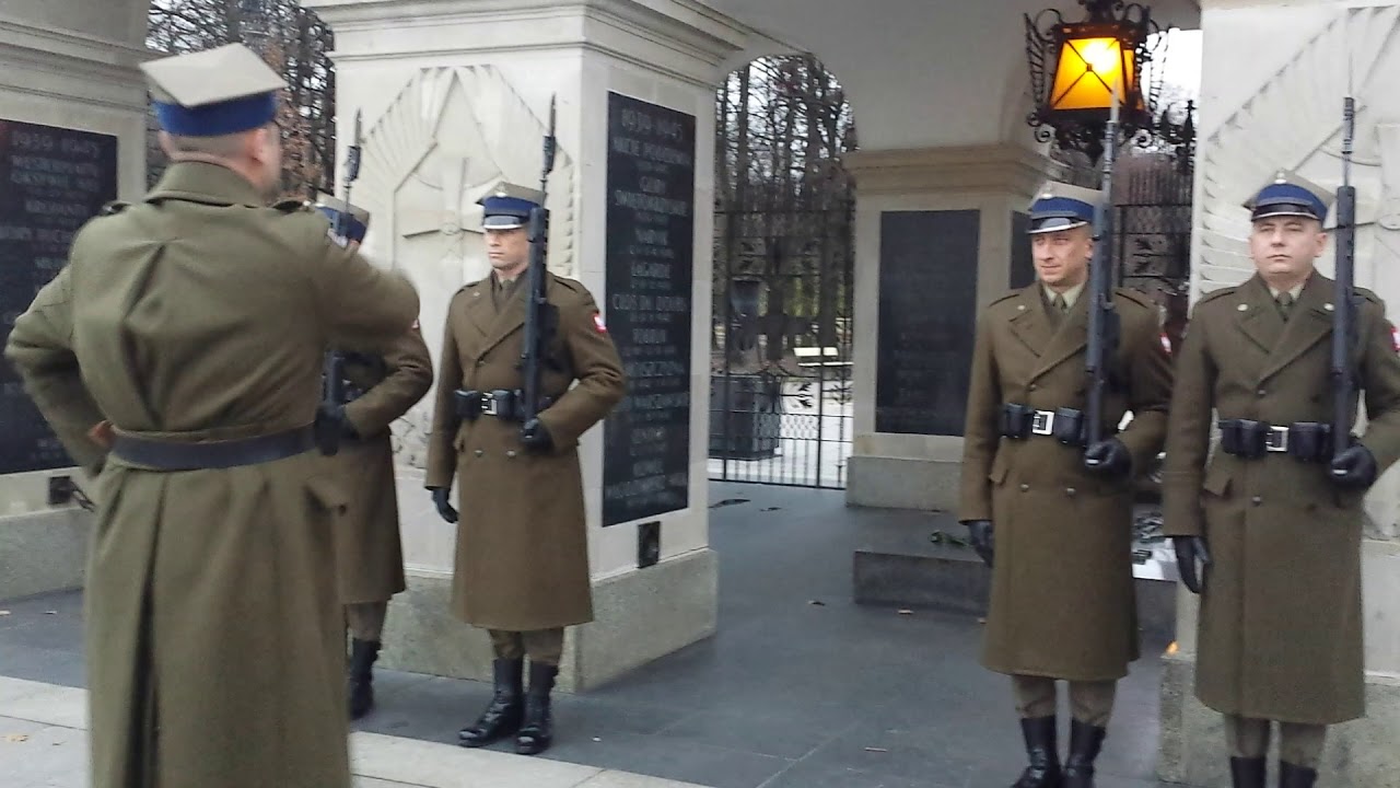 Guard Change at Tomb of Unknown Soldier, Warsaw
