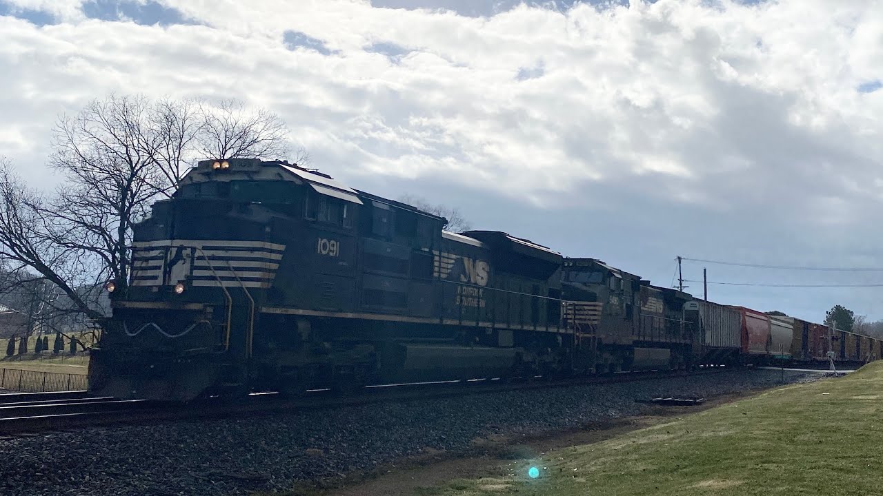 NS 1091 leads NS 12R in fort mill with loud k5lla. 12-30-2022