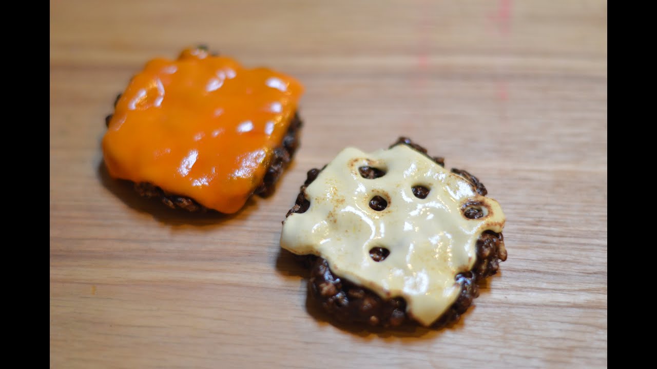 Making Fondant Hamburger Patties