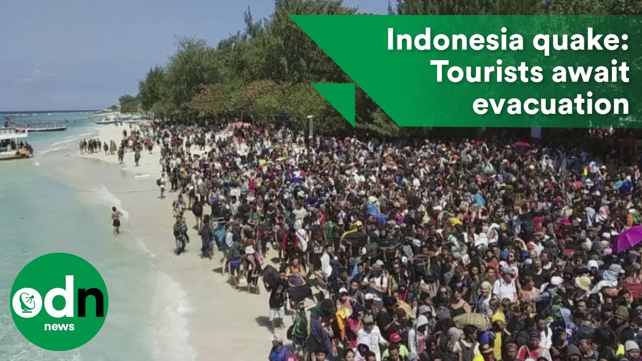 Indonesia earthquake: Tourists await evacuation
