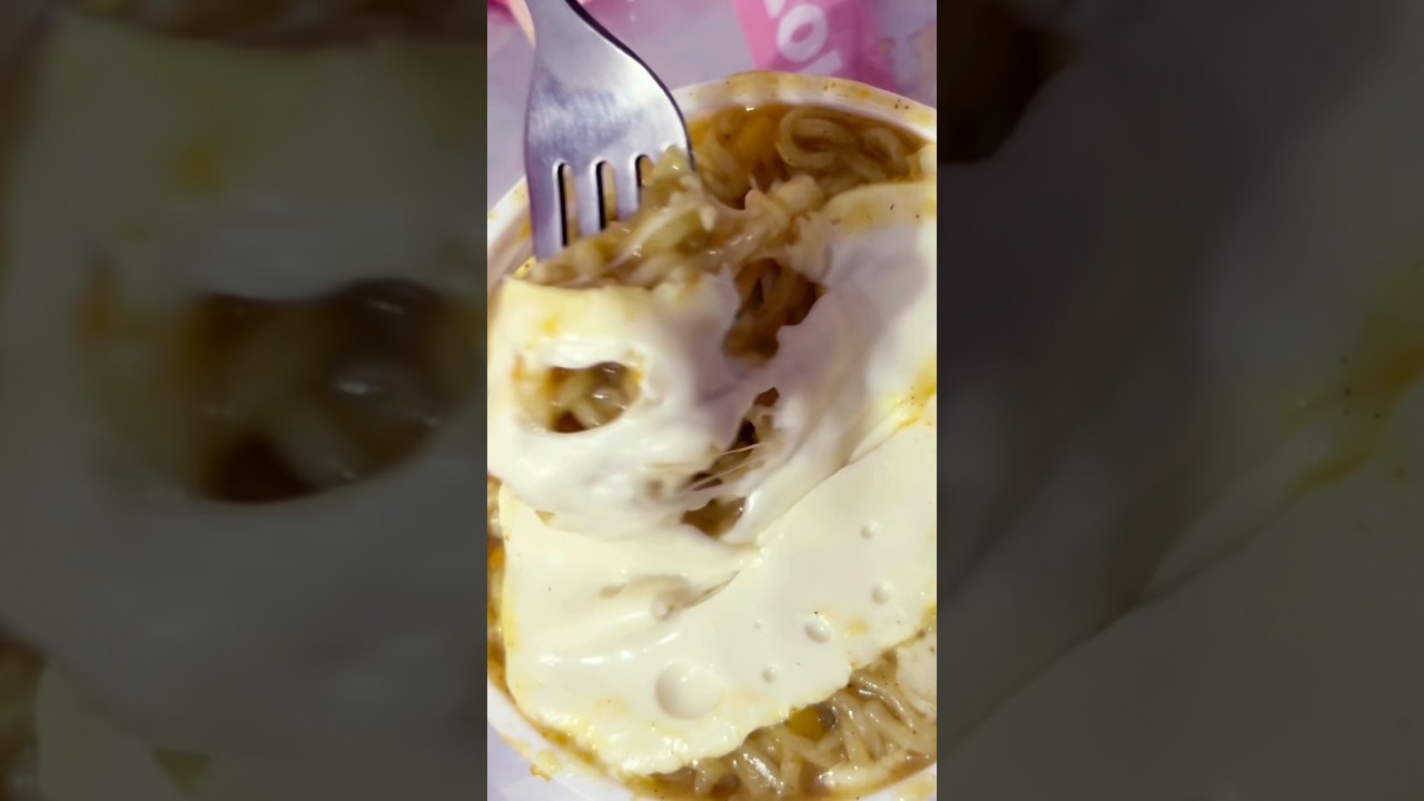 Cheesy Maggie 