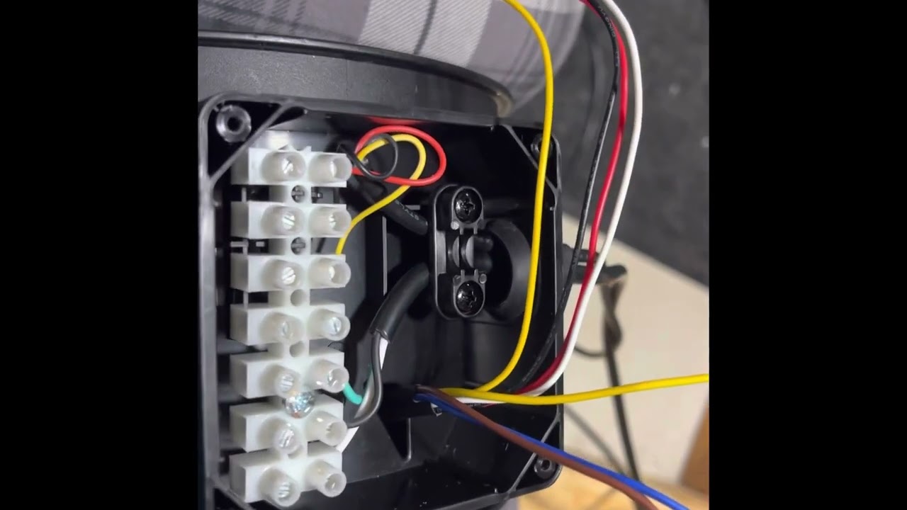 Ac infinity t6 exhaust fan disassembly.