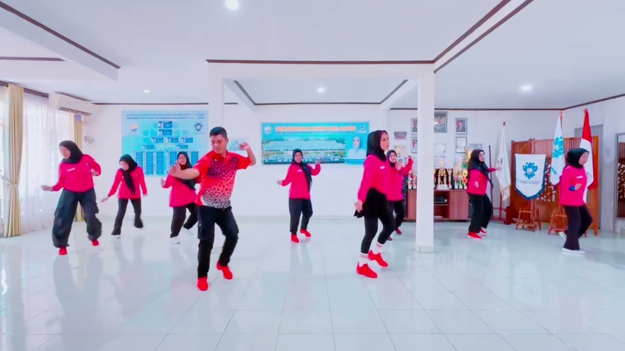 Reet Petite - Line Dance / Demo : IIK Perumda Tirta Musi Palembang 