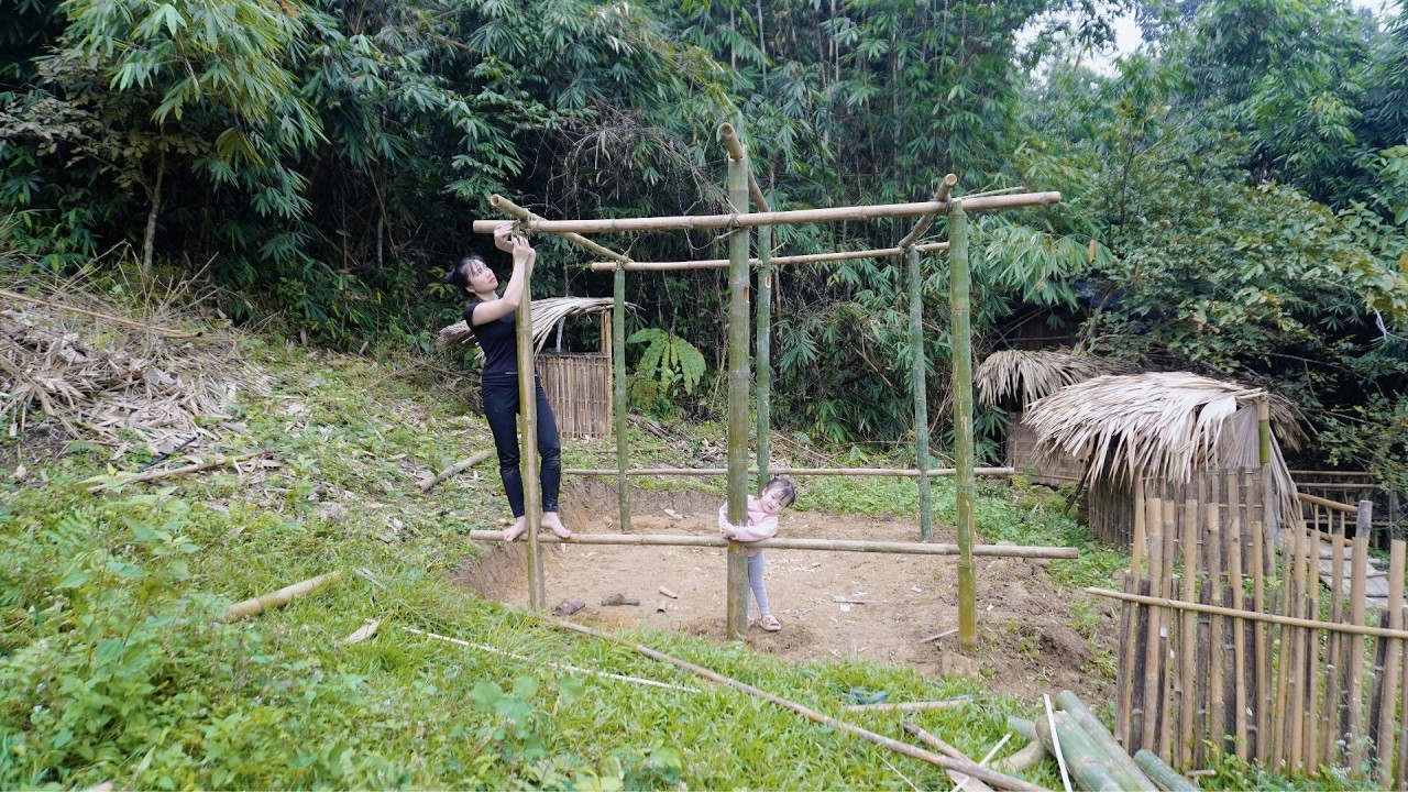 A New Life - Building a New Bamboo House Alone in Barren Land with My Little Daughter