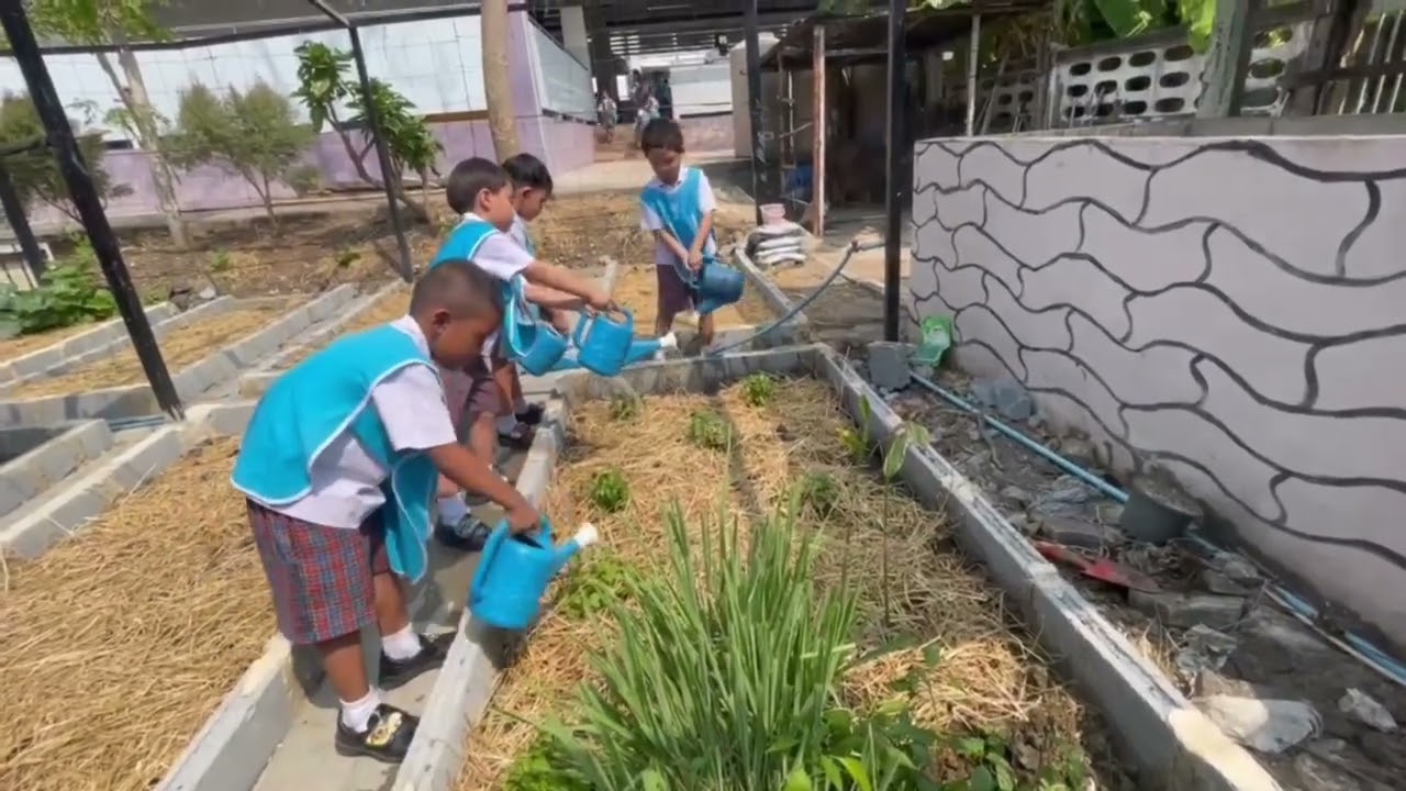 โครงการหนูน้อยปลูกผักปรัชญาของเศรษฐกิจพอเพียง ณ โรงเรียนบางคูลัด